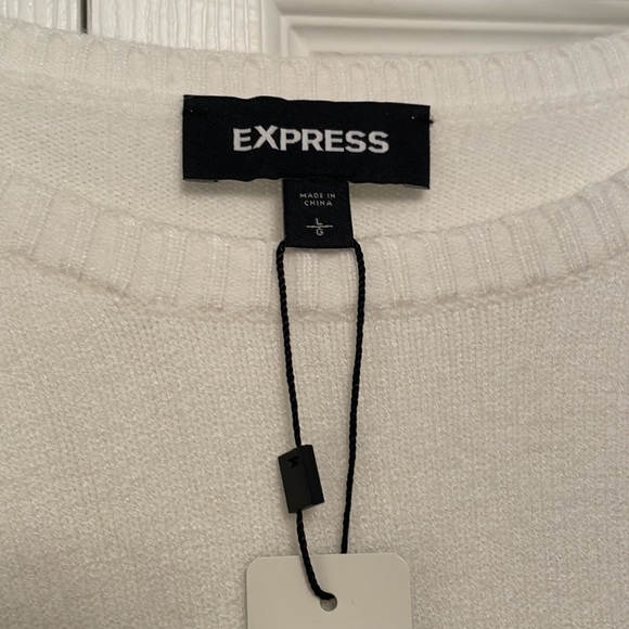 NWT $74 EXPRESS Pullover Off White Sweater Top with Ruffle Arm Accents Large - Picture 3 of 13
